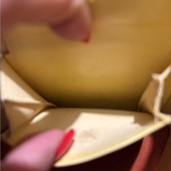 LV medium sized wallet epi yellow - Picture 8 of 8